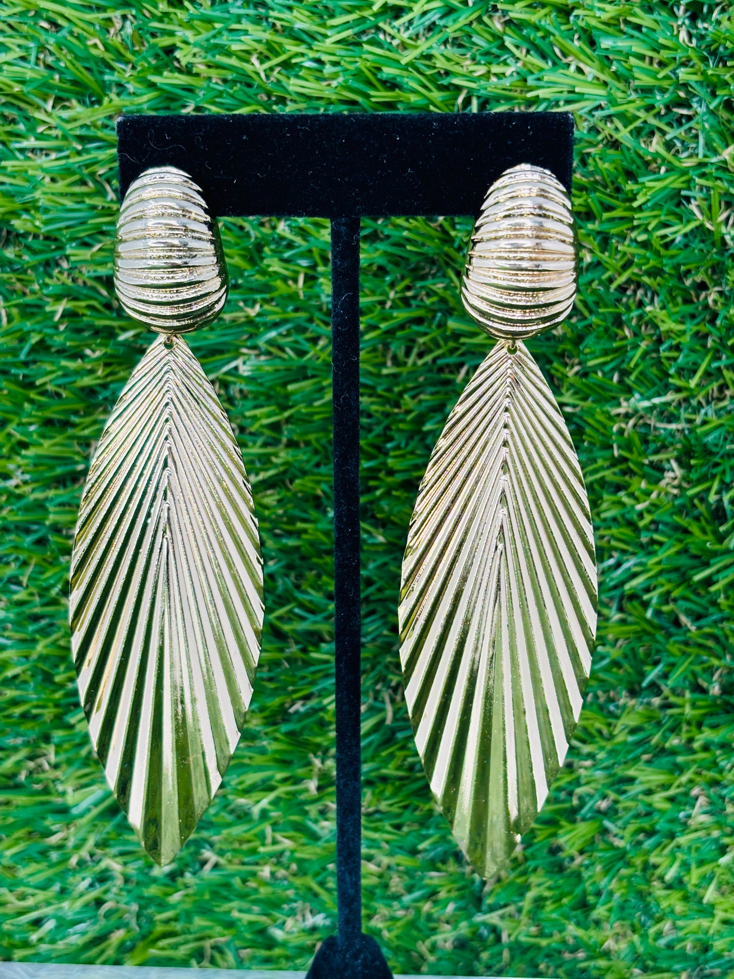 Metal Feather Drop Earrings