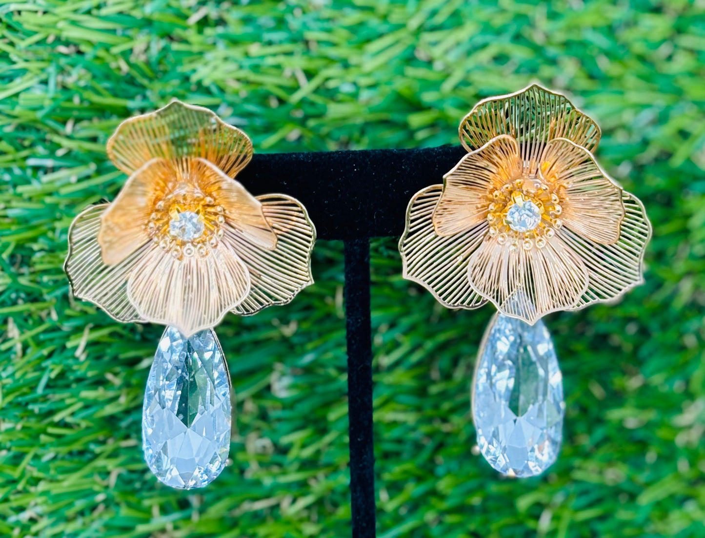 Clear Petal Earrings